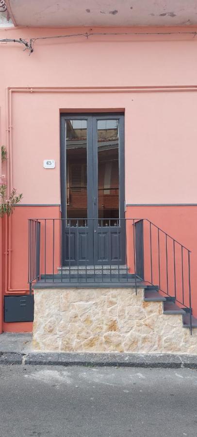 La Maison De Mary Zafferana Etnea Luaran gambar