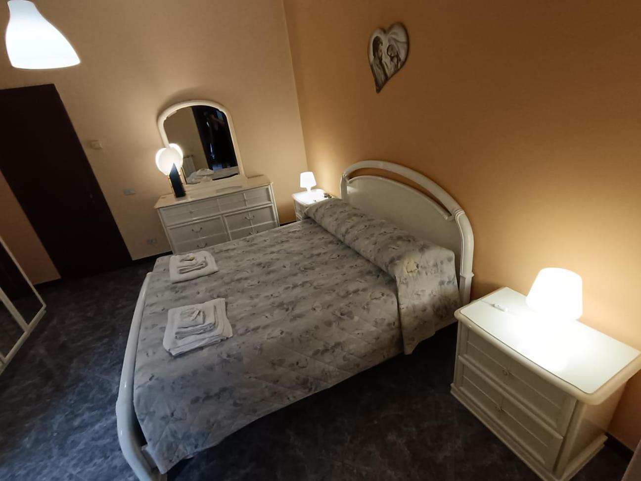 La Maison De Mary Zafferana Etnea Luaran gambar